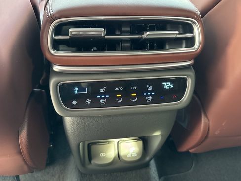 New 2026 Genesis GV80 3.5T Prestige image 17