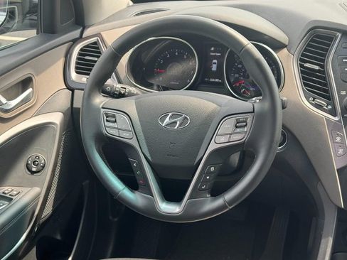 Used 2014 Hyundai Santa Fe GLS w/ Premium Package 05 FWD image 16