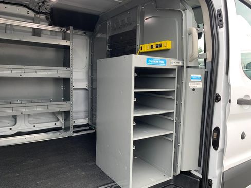 Used 2018 Ford Transit 250 148 Low Roof RWD image 26