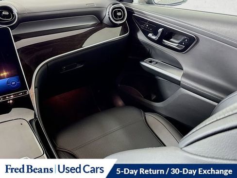 Used 2024 Mercedes-Benz GLC 300 GLC 300 image 24