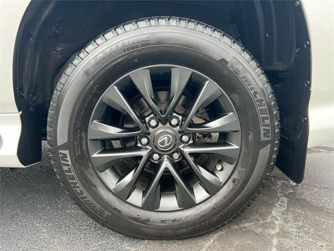 Used 2021 Lexus GX 460 Premium w/ Premium Package AWD/4WD image 14