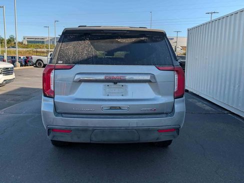 Used 2024 GMC Yukon XL AT4 w/ Technology Package AWD/4WD image 4