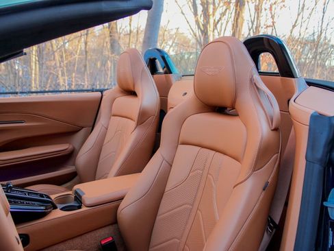 New 2026 Aston Martin V8 Vantage Roadster image 11