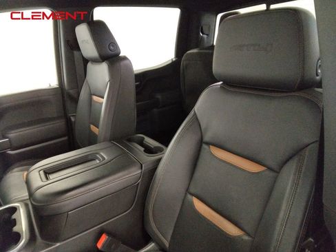 Used 2021 GMC Sierra 1500 AT4 w/ AT4 Preferred Package image 29