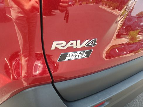 Certified 2025 Toyota RAV4 XLE w/ Convenience Package AWD/4WD image 29