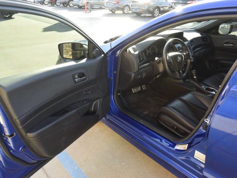 Used 2019 Acura ILX image 12