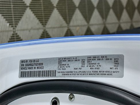 New 2026 RAM 2500 Limited w/ Towing Technology Group image 19