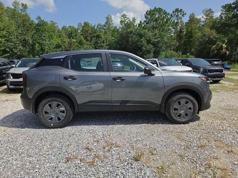 New 2026 Nissan Kicks S FWD image 9
