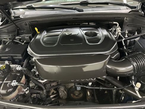 Used 2016 Dodge Durango Limited w/ Nav & Power Liftgate Group image 18