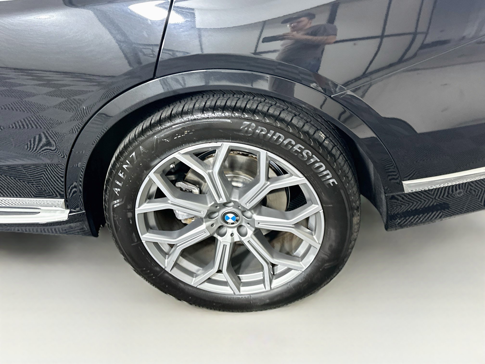 Used 2025 BMW X7 xDrive40i AWD/4WD image 11
