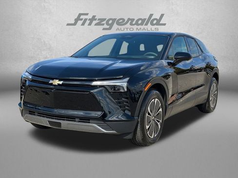 New 2026 Chevrolet Blazer EV LT image 2