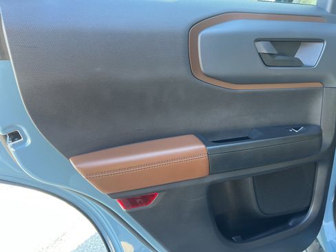 Used 2021 Ford Bronco Sport Outer Banks image 10