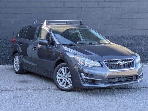 Used 2016 Subaru Impreza 2.0i Premium AWD/4WD image 3