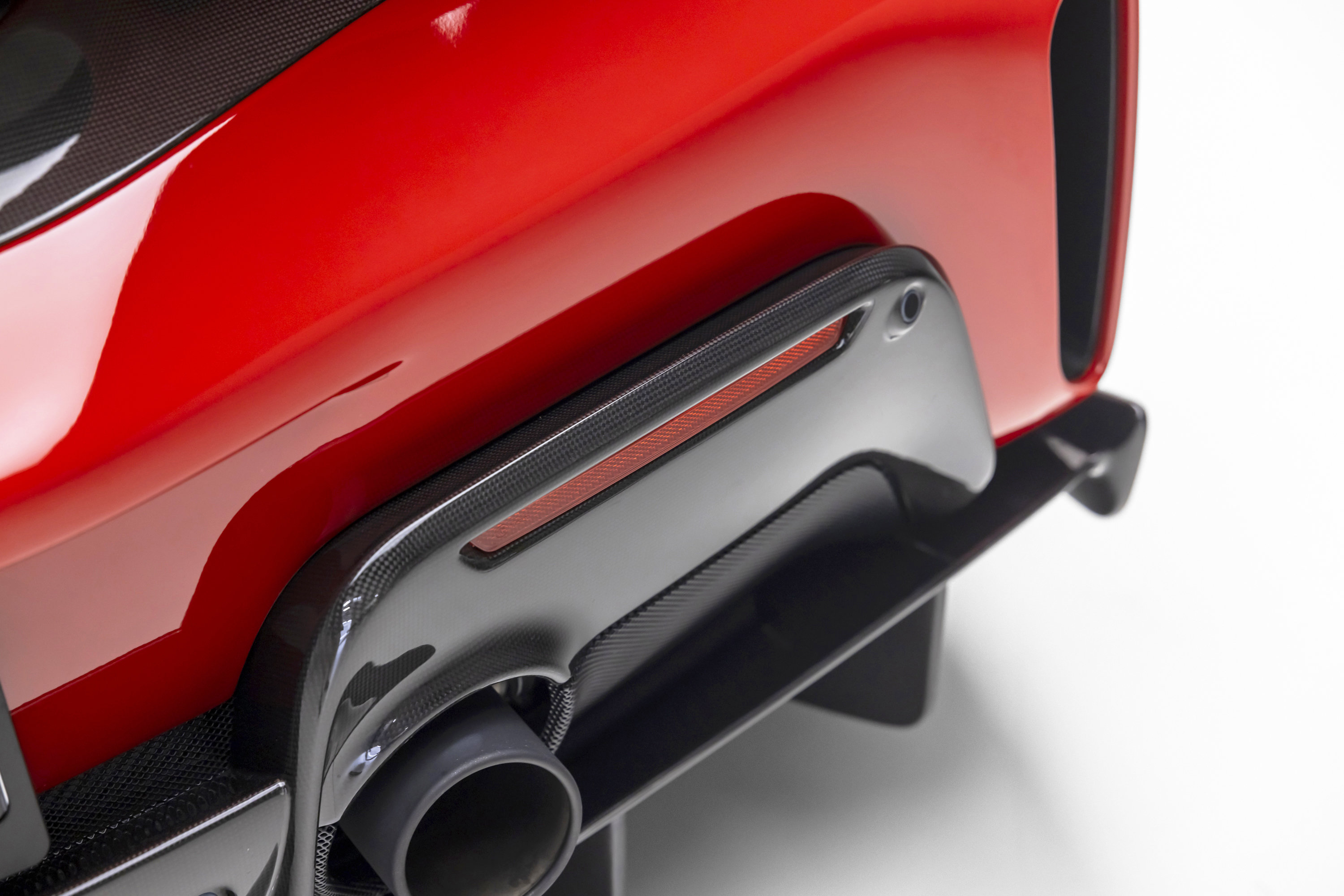 Certified 2020 Ferrari 488 Pista Coupe RWD image 34