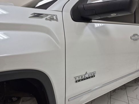 Used 2018 GMC Sierra 1500 SLT w/ Texas SLT Premium Package image 33