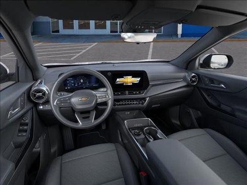 New 2026 Chevrolet Equinox LT w/ Convenience Package II image 15