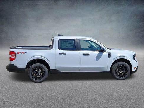 New 2025 Ford Maverick XLT w/ XLT Luxury Package image 2