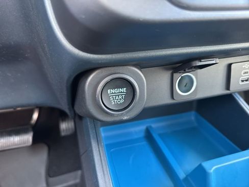 Used 2025 Ford Maverick XLT w/ Equipment Group 302A image 19