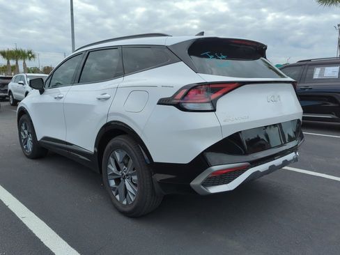 Certified 2025 Kia Sportage SX image 8