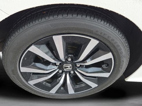 Used 2023 Honda Civic EX image 18