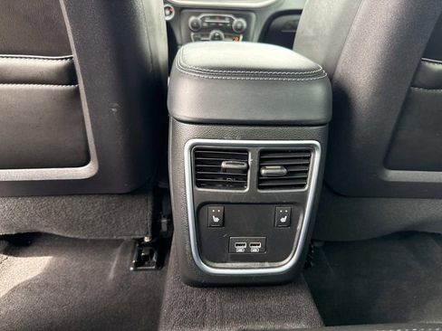 Used 2022 Dodge Charger Scat Pack w/ Plus Group image 22