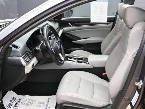 Used 2018 Honda Accord EX-L image 17