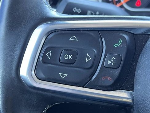 Used 2018 Jeep Wrangler Unlimited Sahara image 28