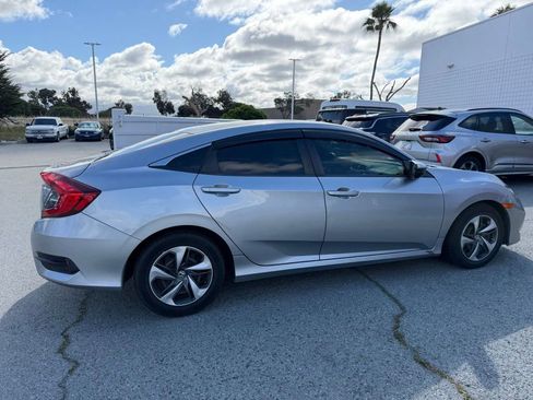 Used 2019 Honda Civic LX image 3