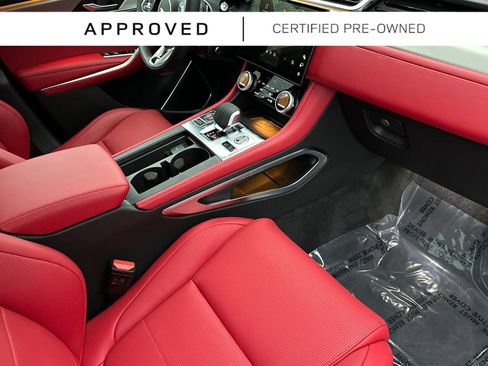 Used 2025 Jaguar F-PACE R-Dynamic S AWD/4WD image 27