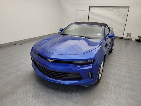 Used 2018 Chevrolet Camaro LT RWD image 15