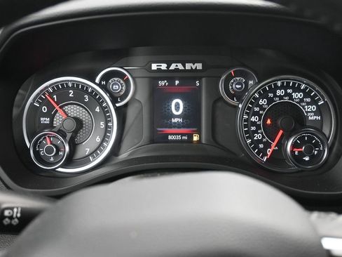 Used 2022 RAM 1500 Big Horn AWD/4WD image 10