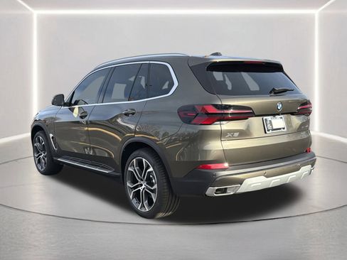 New 2026 BMW X5 sDrive40i image 25