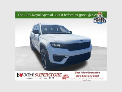 Used 2023 Jeep Grand Cherokee Limited w/ Black Appearance Package