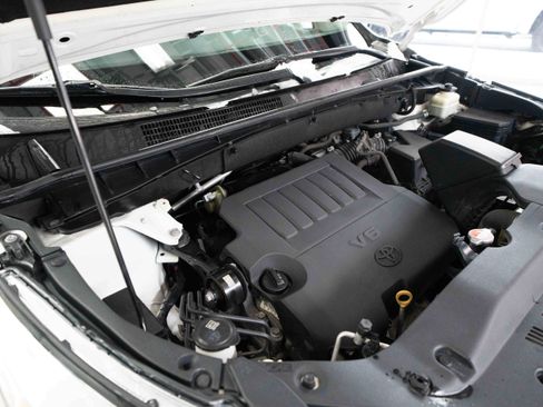 Used 2015 Toyota Highlander XLE image 33