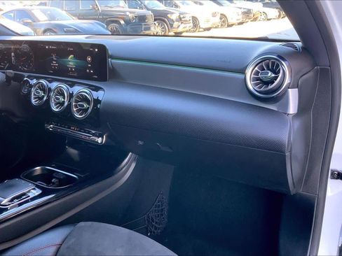 Used 2019 Mercedes-Benz A 220 image 16