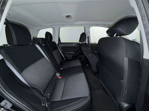 Used 2017 Subaru Forester 2.5i Premium w/ All-Weather Package image 17