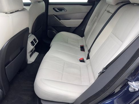 Used 2021 Land Rover Range Rover Velar R-Dynamic S image 33