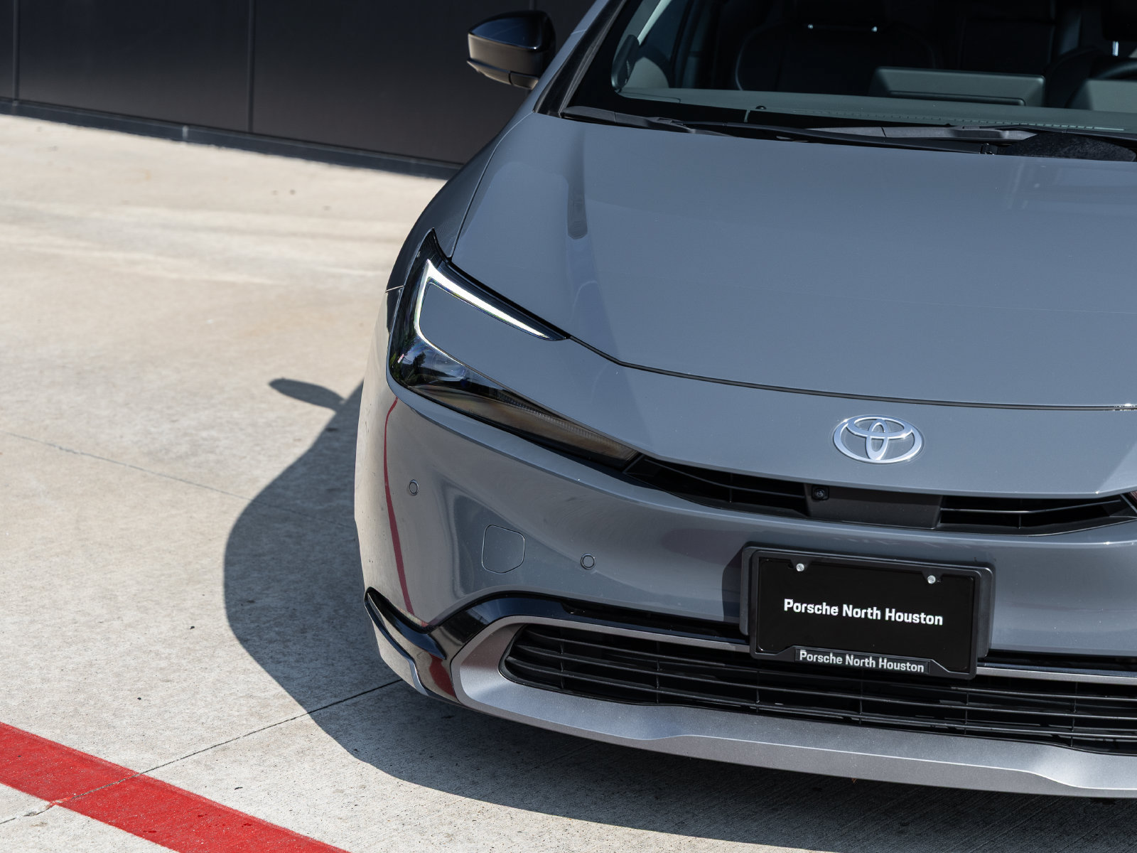 Used 2024 Toyota Prius Limited w/ Limited Premium Package FWD image 17