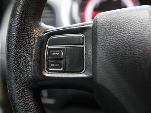 Used 2013 Dodge Grand Caravan American Value Package image 28