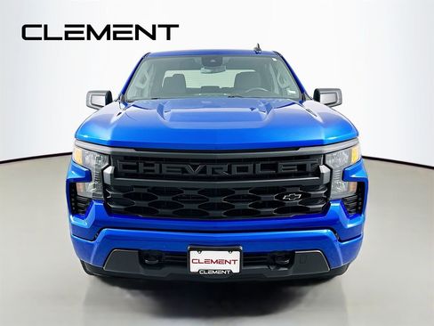 Used 2023 Chevrolet Silverado 1500 Custom w/ LPO, Dark Essentials Package AWD/4WD image 3