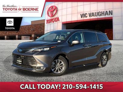 Used 2024 Toyota Sienna XLE