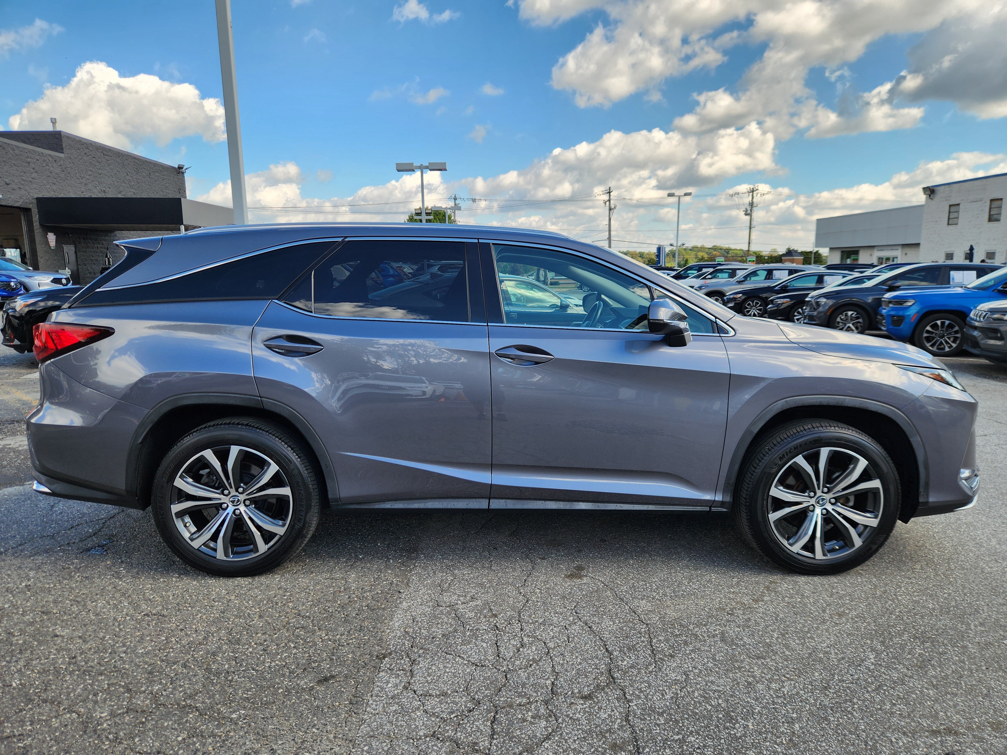 Used 2021 Lexus RX 350L Premium w/ Premium Package AWD/4WD image 6