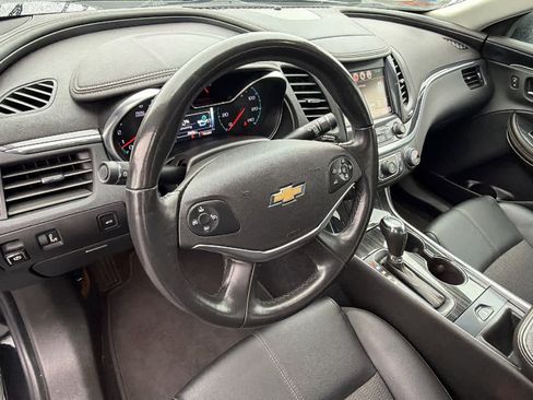 Used 2019 Chevrolet Impala LT image 10