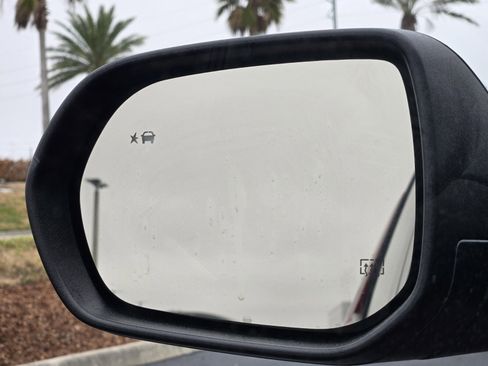 New 2026 Chevrolet Traverse Z71 w/ Driver Confidence Package image 15