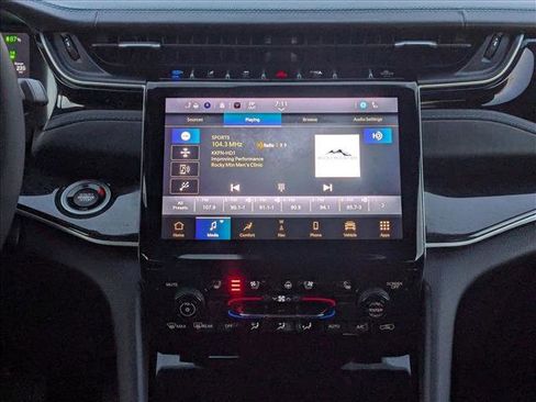 Used 2022 Jeep Grand Cherokee Trailhawk image 15