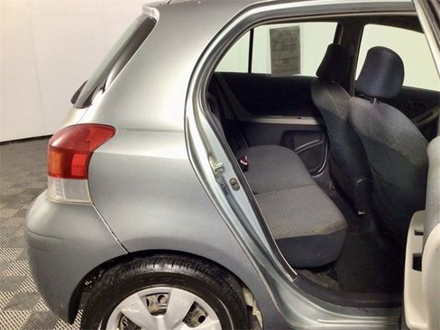 Used 2009 Toyota Yaris image 27