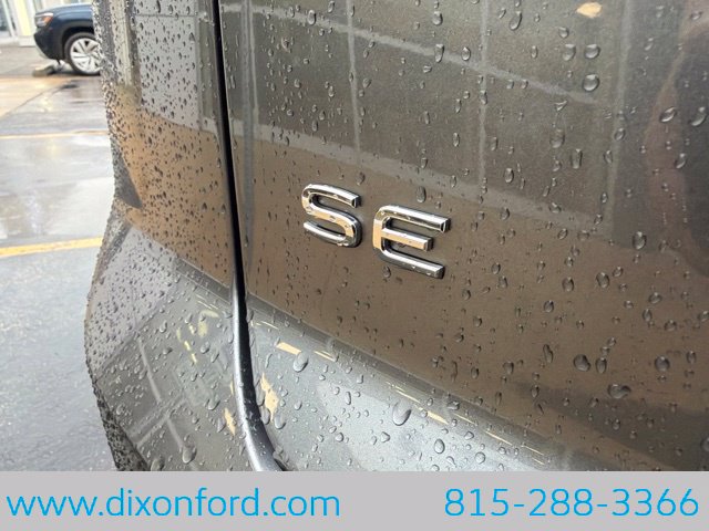 Used 2024 Volkswagen Atlas Cross Sport SE AWD/4WD image 27