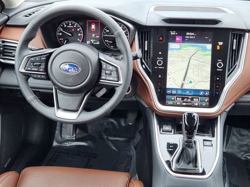 Certified 2025 Subaru Outback Touring XT AWD/4WD image 29