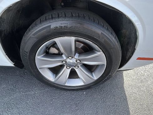 Used 2019 Dodge Challenger SXT w/ Driver Convenience Group RWD image 35