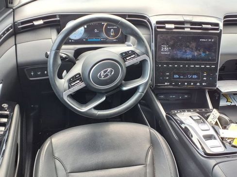 Used 2022 Hyundai Tucson Limited w/ Cargo Package image 13